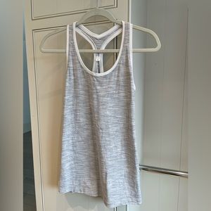 Lululemon Athletica Gray Tank Top